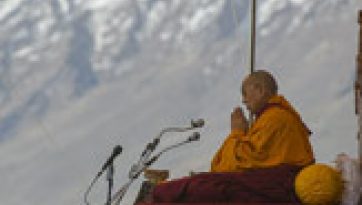 His Holiness the Dalai Lama Expresses Sadness about Nepal Earthquake