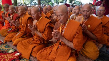 Long Life Prayers and Cultural Performances