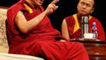 Dalai Lama Speaks in Auckland
