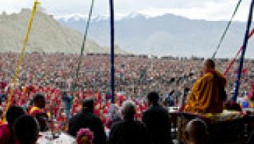 His Holiness the Dalai Lama Consoles Flood Victims in Ladakh