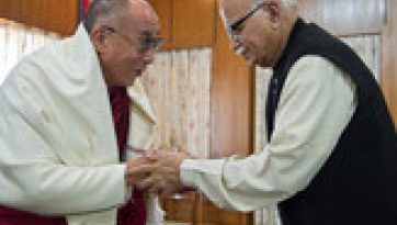 Dalai Lama Meets Former Indian Deputy PM, IPL Players