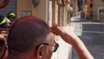 Consoling in Mirandola and Encouraging in Matera